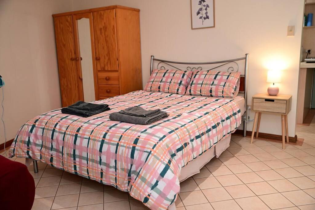 Spacious Studio In Alicesprings Queenbed+Ksairbed Alice Springs Exterior foto